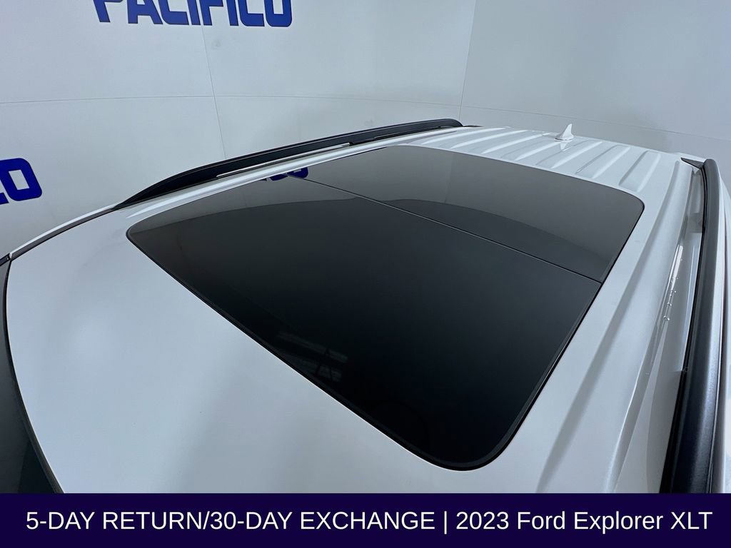 Used 2023 Ford Explorer XLT w/ Equipment Group 202A image 17