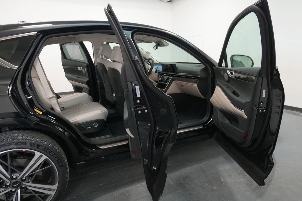 New 2026 Genesis GV80 3.5T e-SC image 36