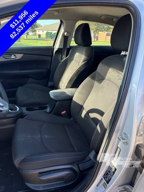 Used 2019 Kia Forte LXS FWD image 14