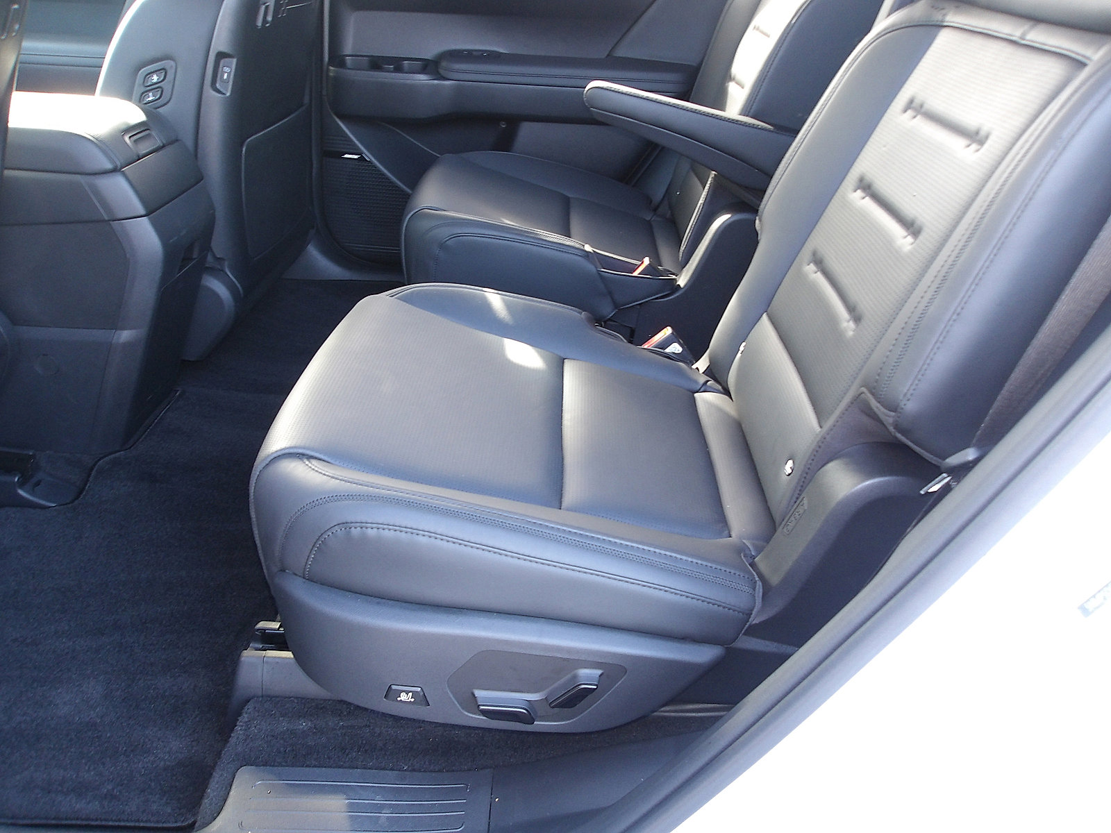 Certified 2025 Hyundai Santa Fe Calligraphy image 14