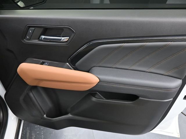 Used 2024 GMC Canyon AT4 w/ Technology Package image 27