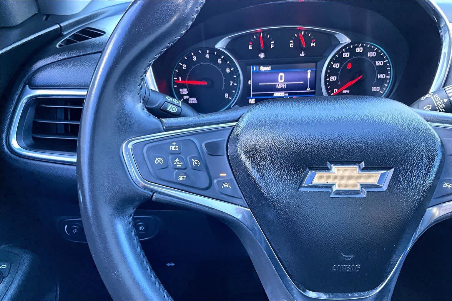 Used 2020 Chevrolet Equinox LT FWD image 23