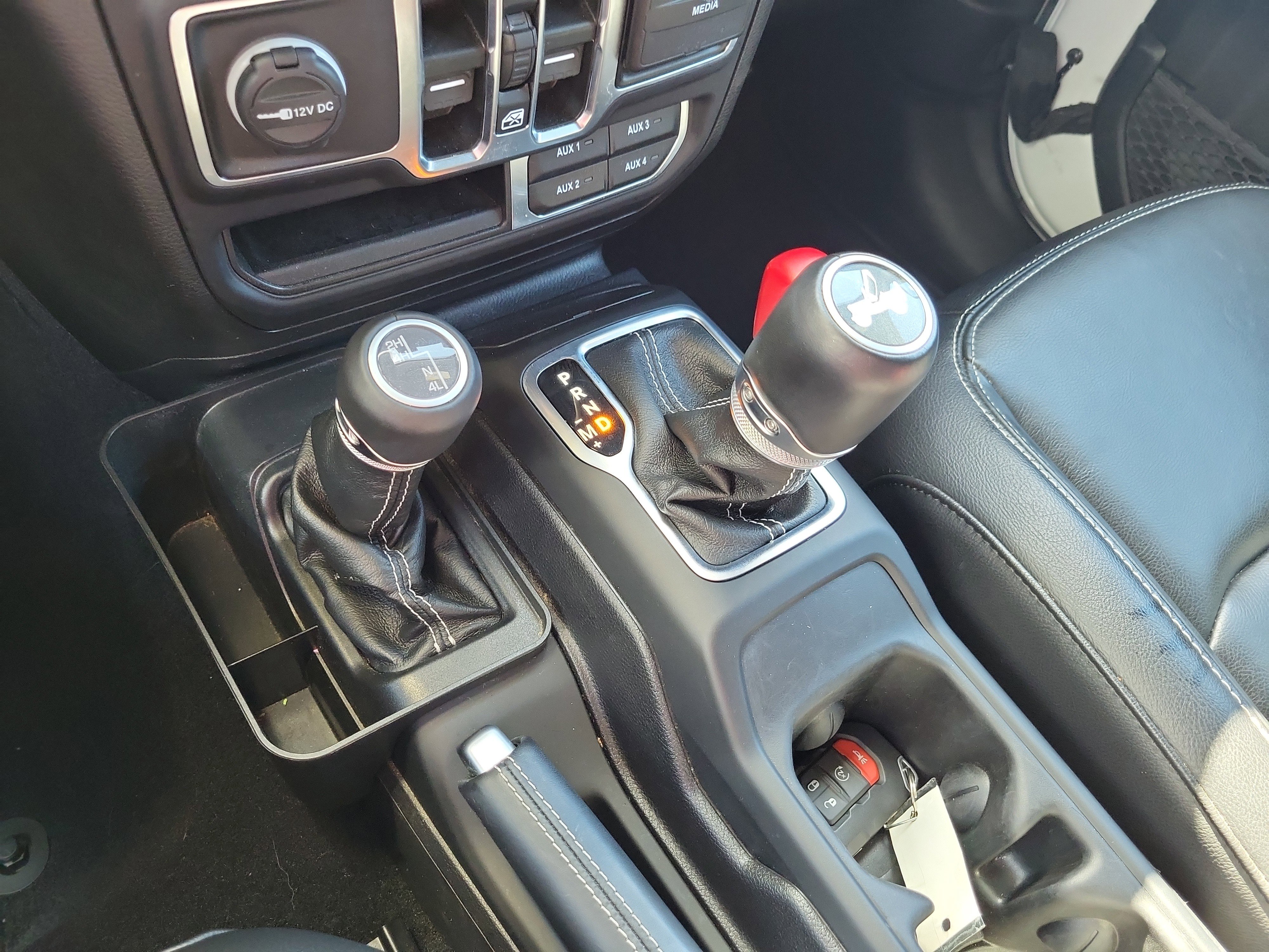 Used 2021 Jeep Wrangler Unlimited Sahara image 24