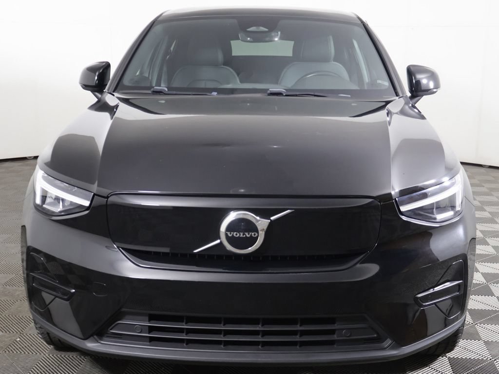 Used 2023 Volvo C40 Recharge Core AWD/4WD image 11