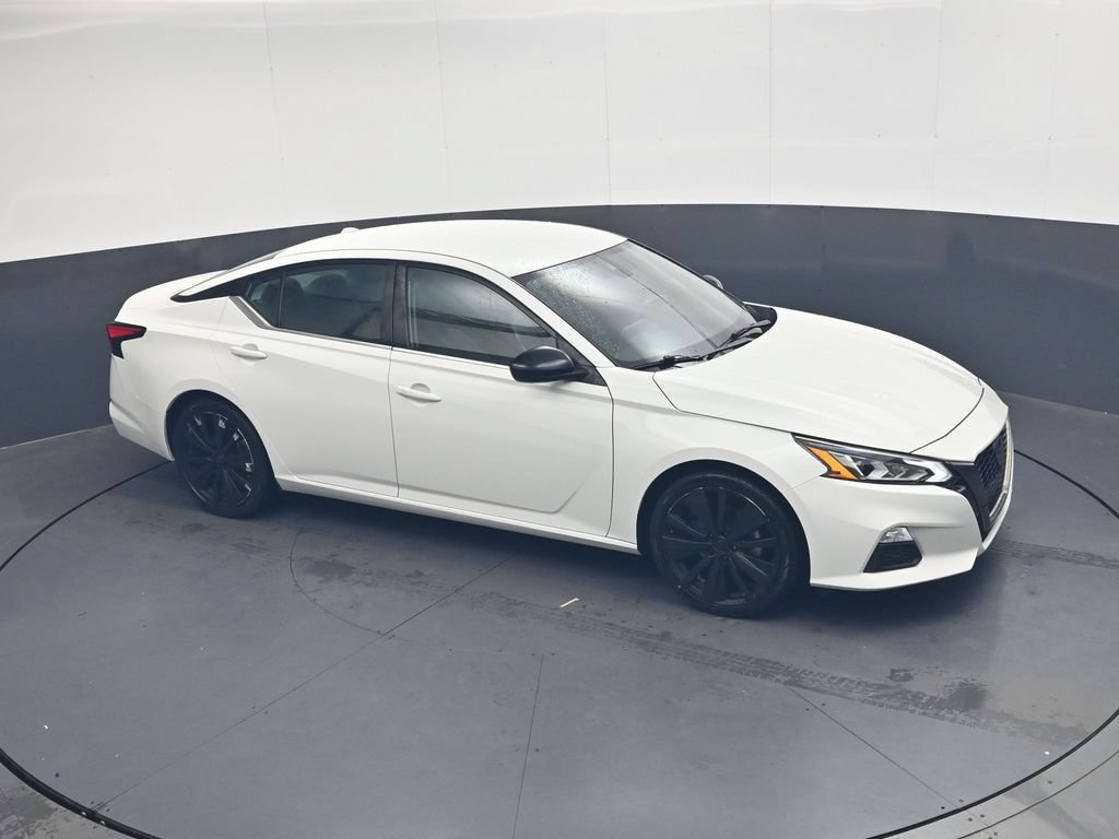 Used 2022 Nissan Altima 2.5 SR FWD image 32