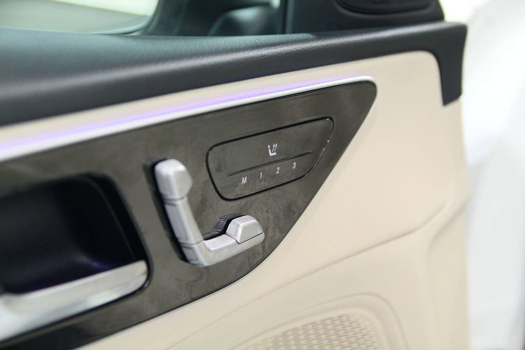 Certified 2023 Mercedes-Benz C 300 4MATIC Sedan image 20