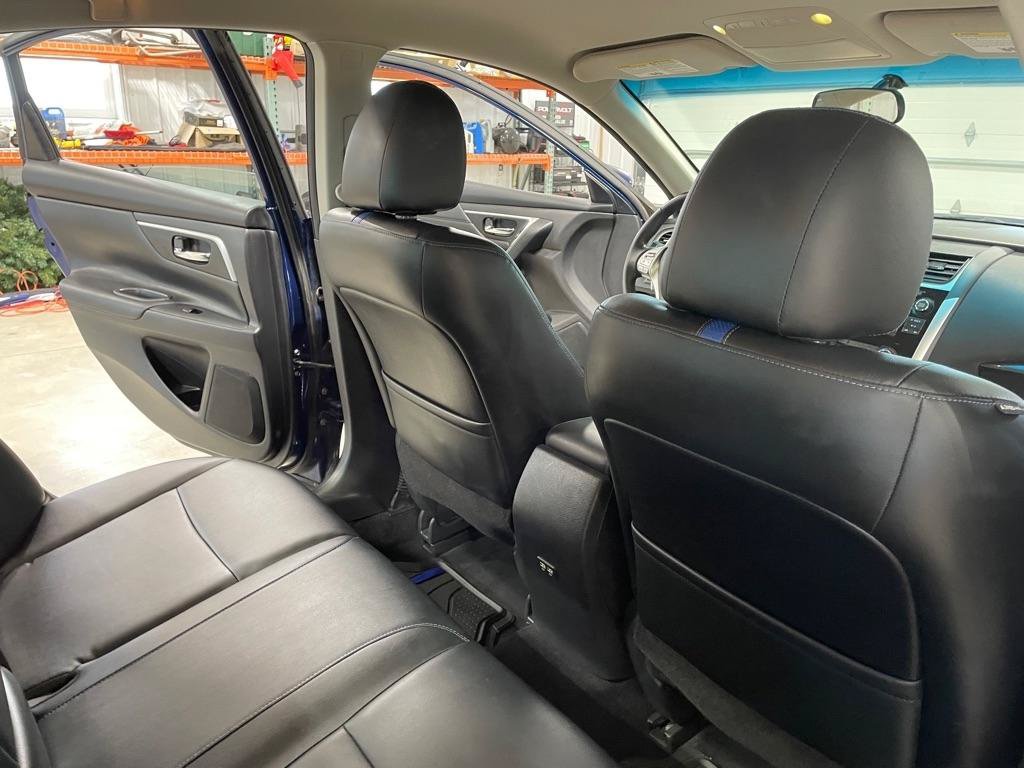 Used 2018 Nissan Altima 2.5 SR w/ SR Special Edition FWD image 17