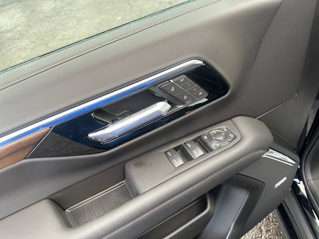 New 2026 Chevrolet Suburban High Country image 18