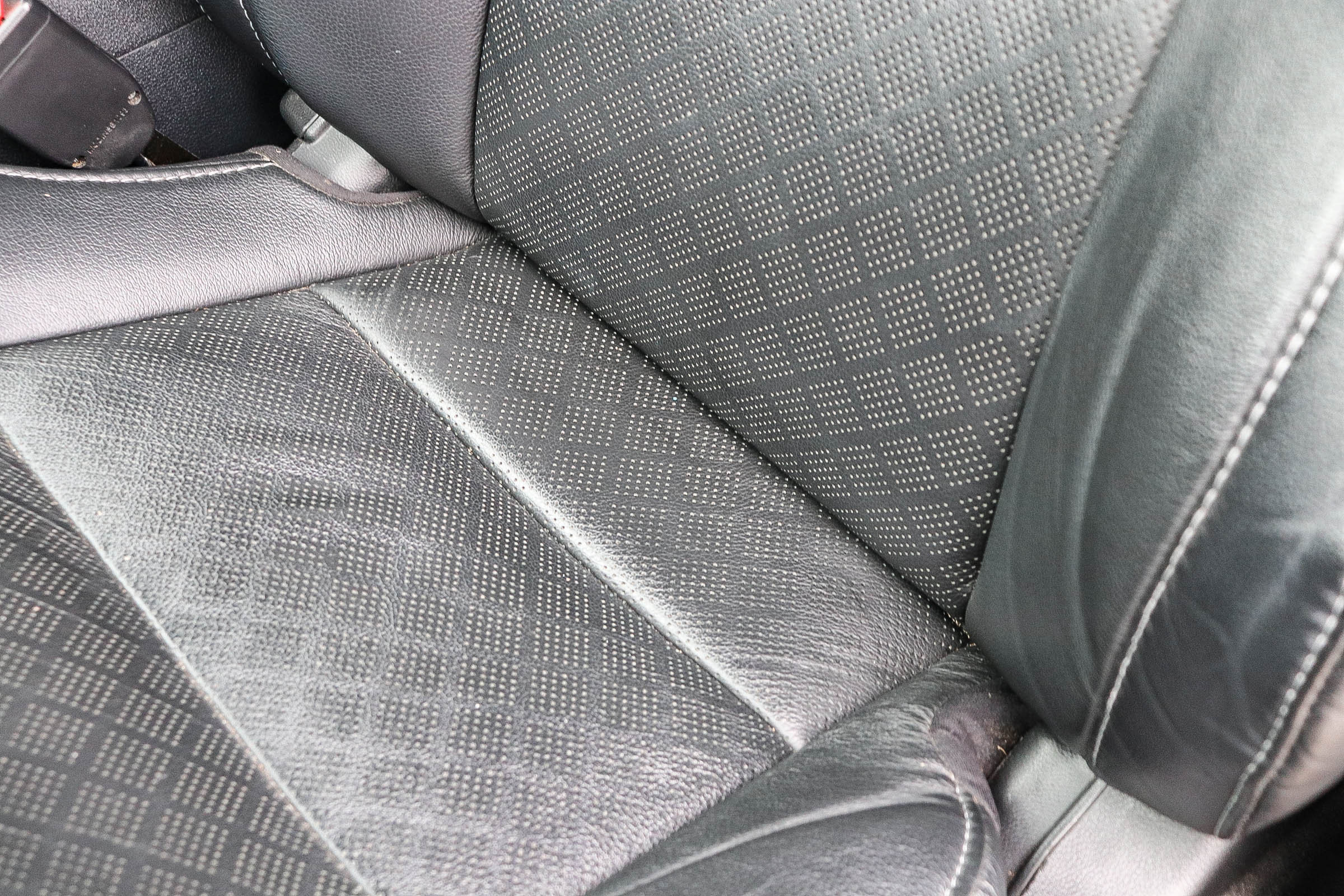 Used 2023 Honda Passport Elite image 22