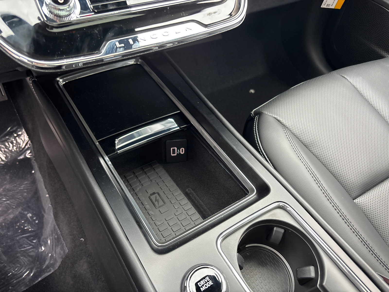 New 2026 Lincoln Corsair Premiere image 23