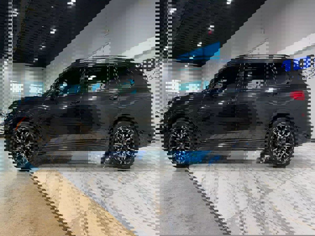 Used 2019 BMW X7 xDrive50i w/ Dynamic Handling Package image 10