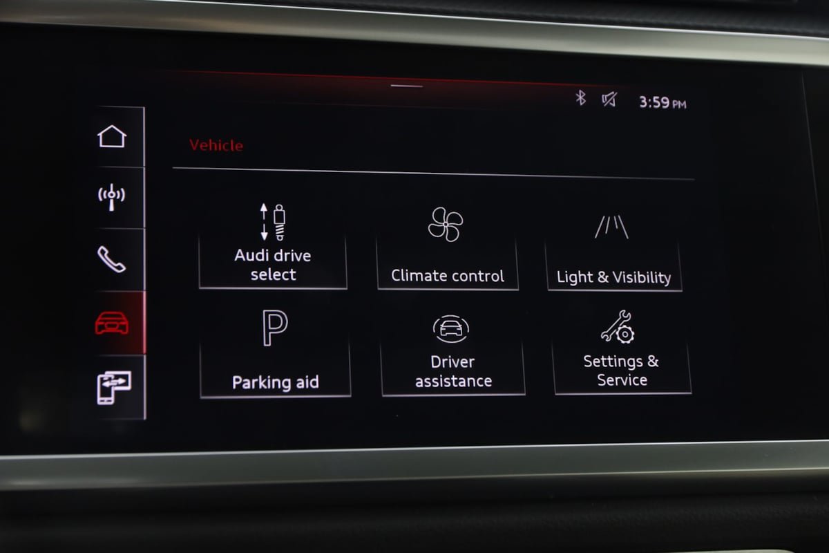 Used 2019 Audi Q3 2.0T Premium w/ Convenience Package AWD/4WD image 29