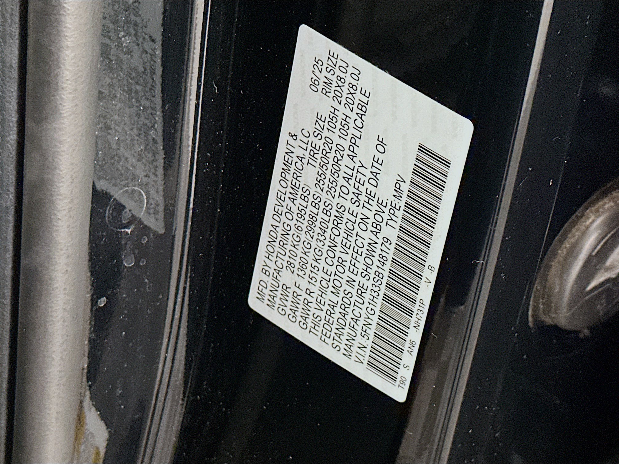 Used 2025 Honda Pilot Sport image 12