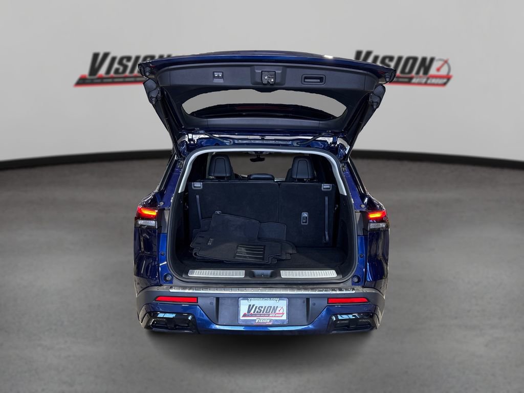 Used 2023 INFINITI QX60 Luxe w/ Cargo Package image 11