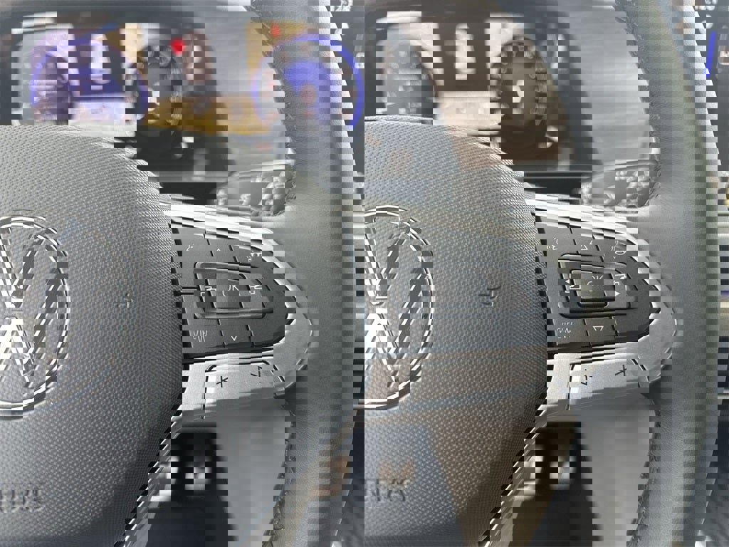 New 2025 Volkswagen Atlas SEL Premium R-Line image 21