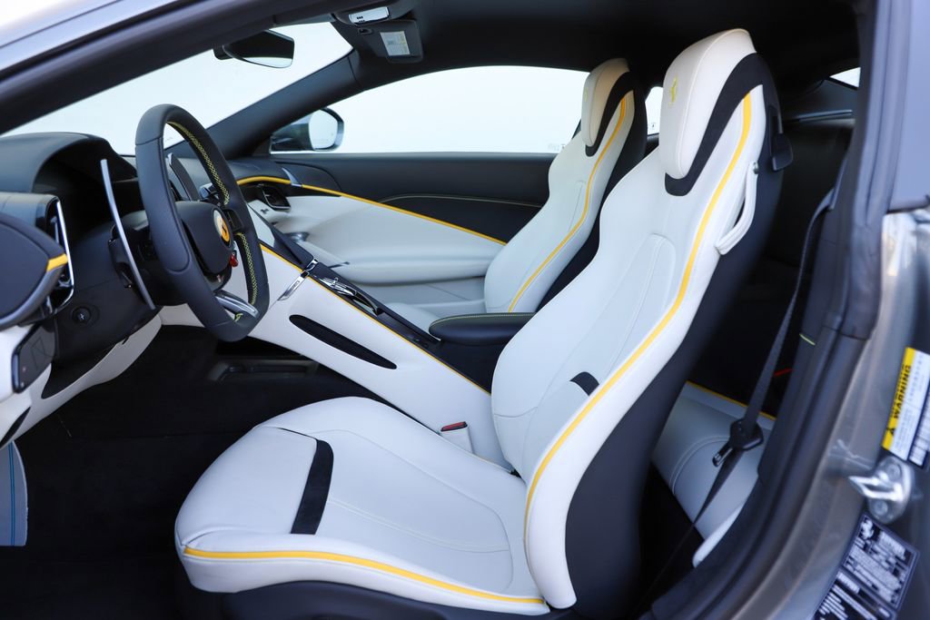 Certified 2024 Ferrari Roma image 33