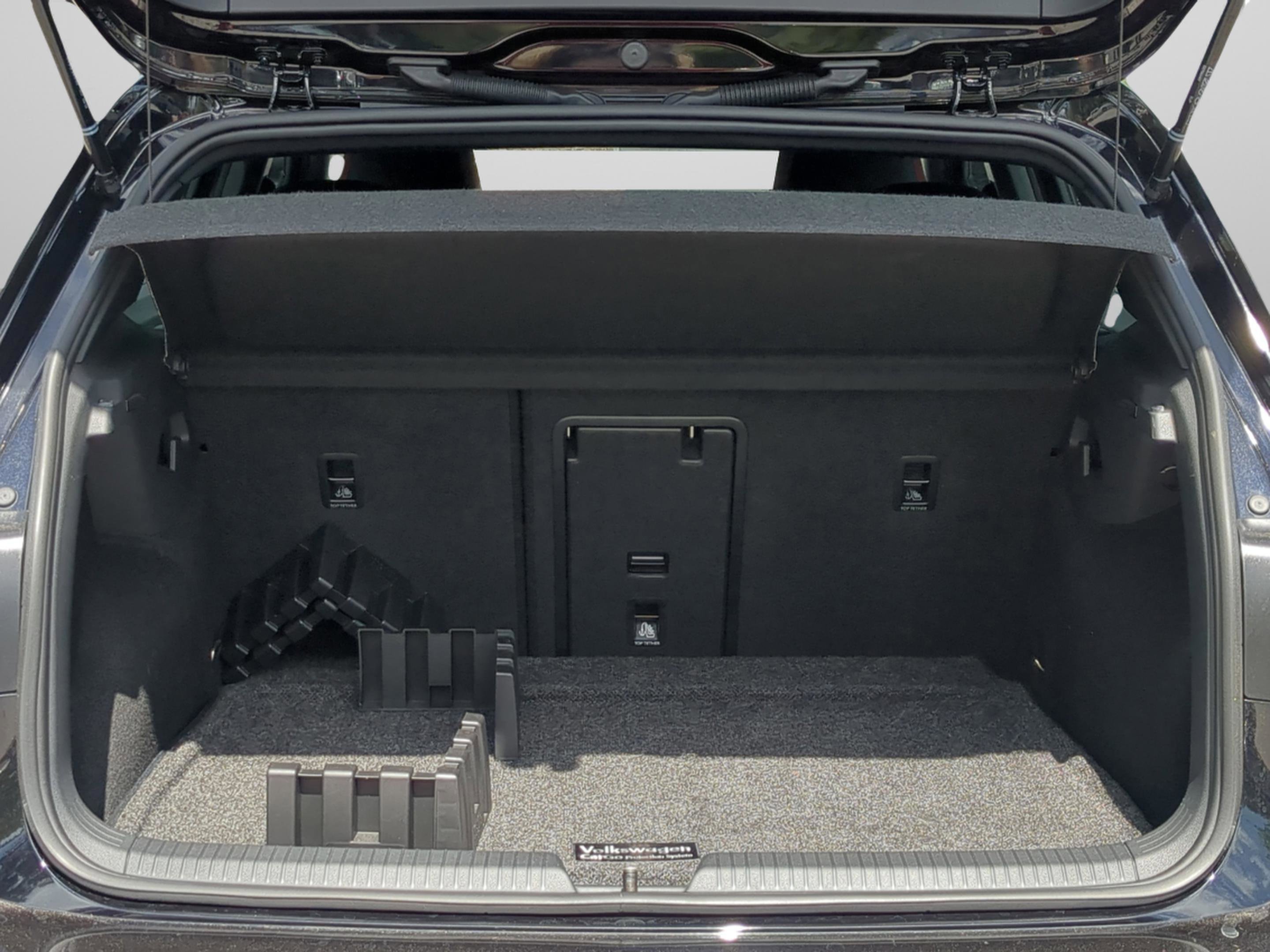 Used 2023 Volkswagen GTI Autobahn image 28