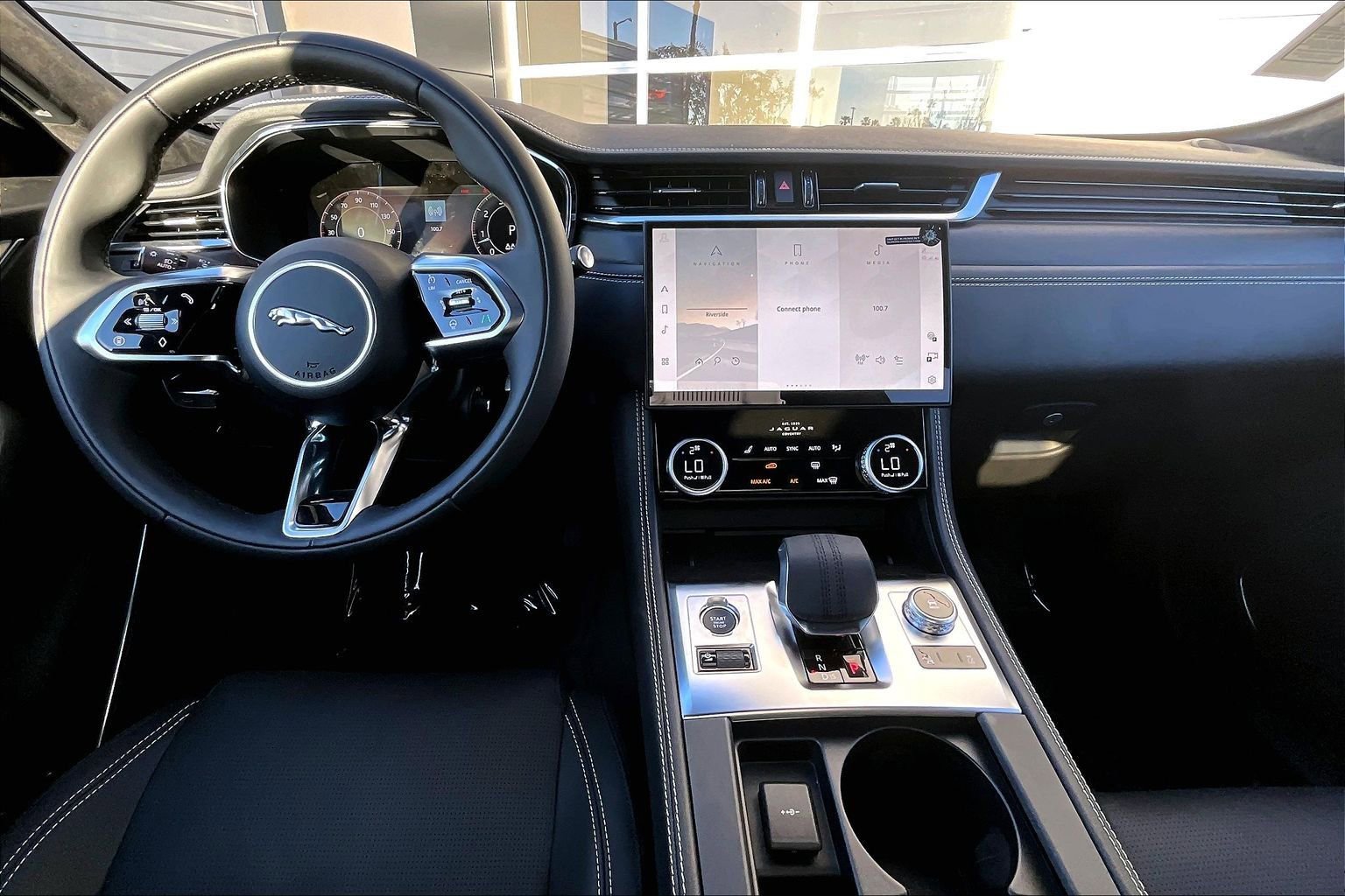 New 2026 Jaguar F-PACE R-Dynamic S AWD/4WD image 5