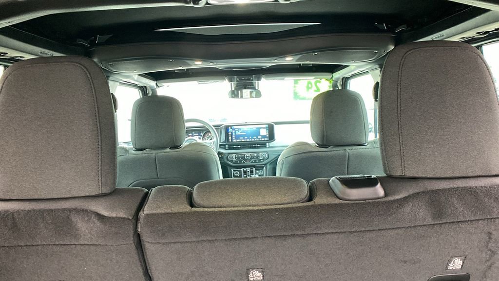 Used 2024 Jeep Wrangler Sahara w/ Safety Group image 32