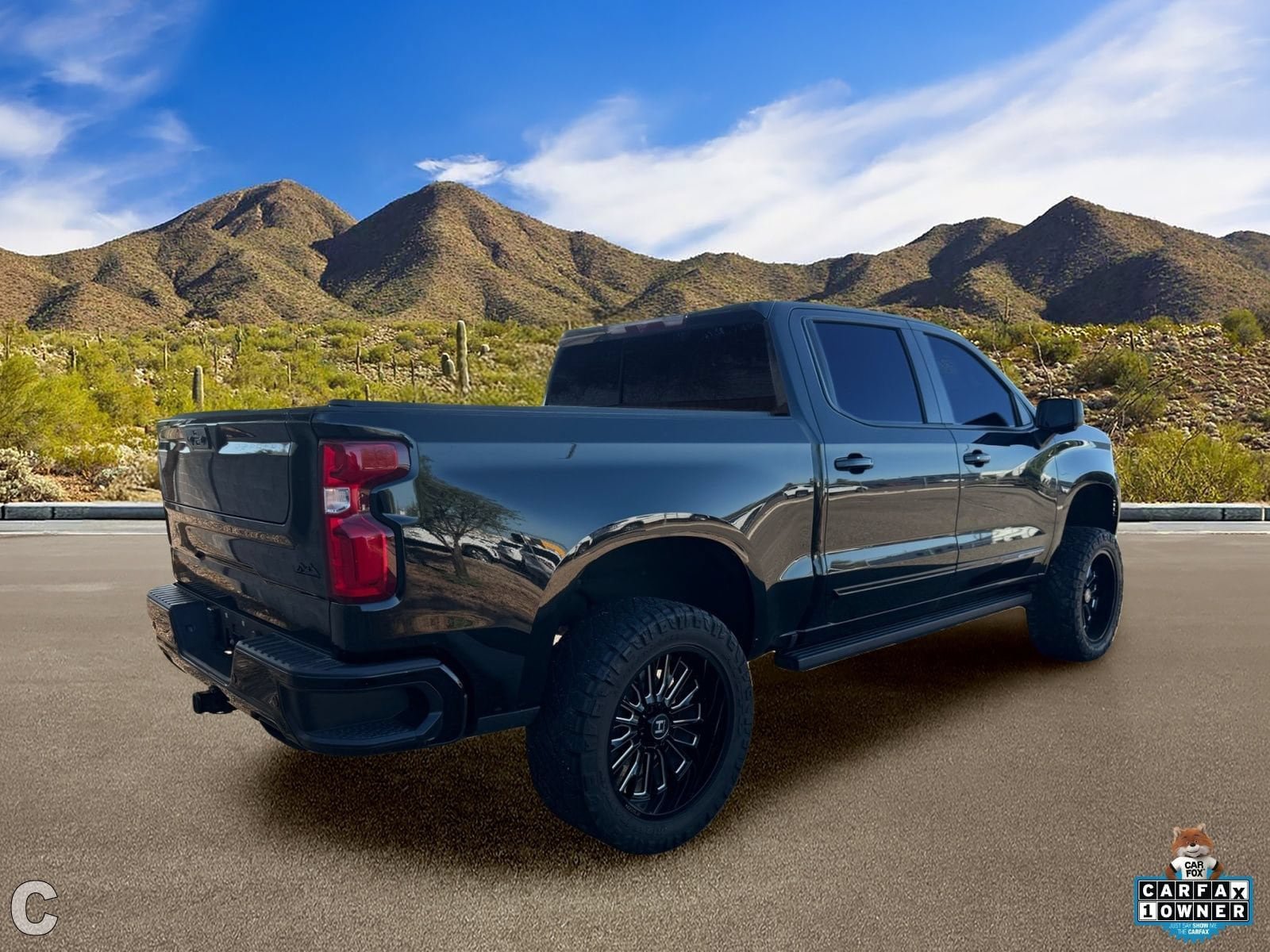Used 2024 Chevrolet Silverado 1500 High Country w/ Midnight Edition AWD/4WD image 4
