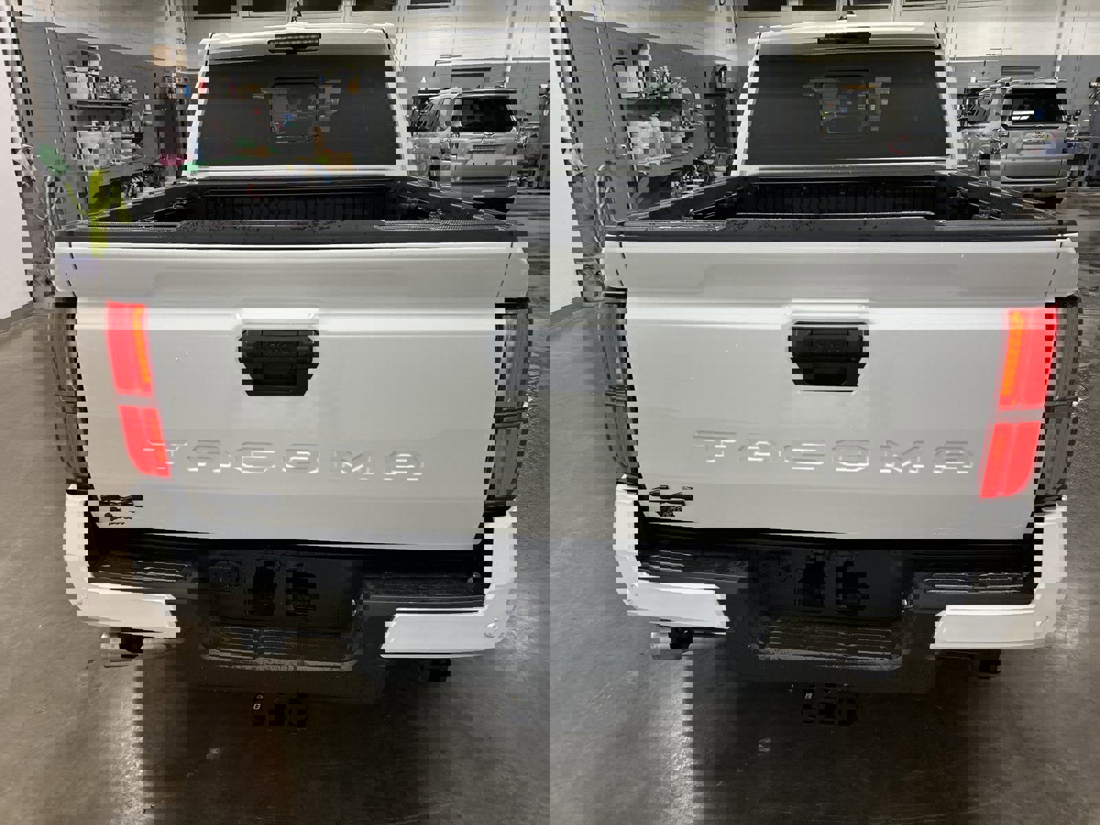 New 2024 Toyota Tacoma TRD Off-Road image 4