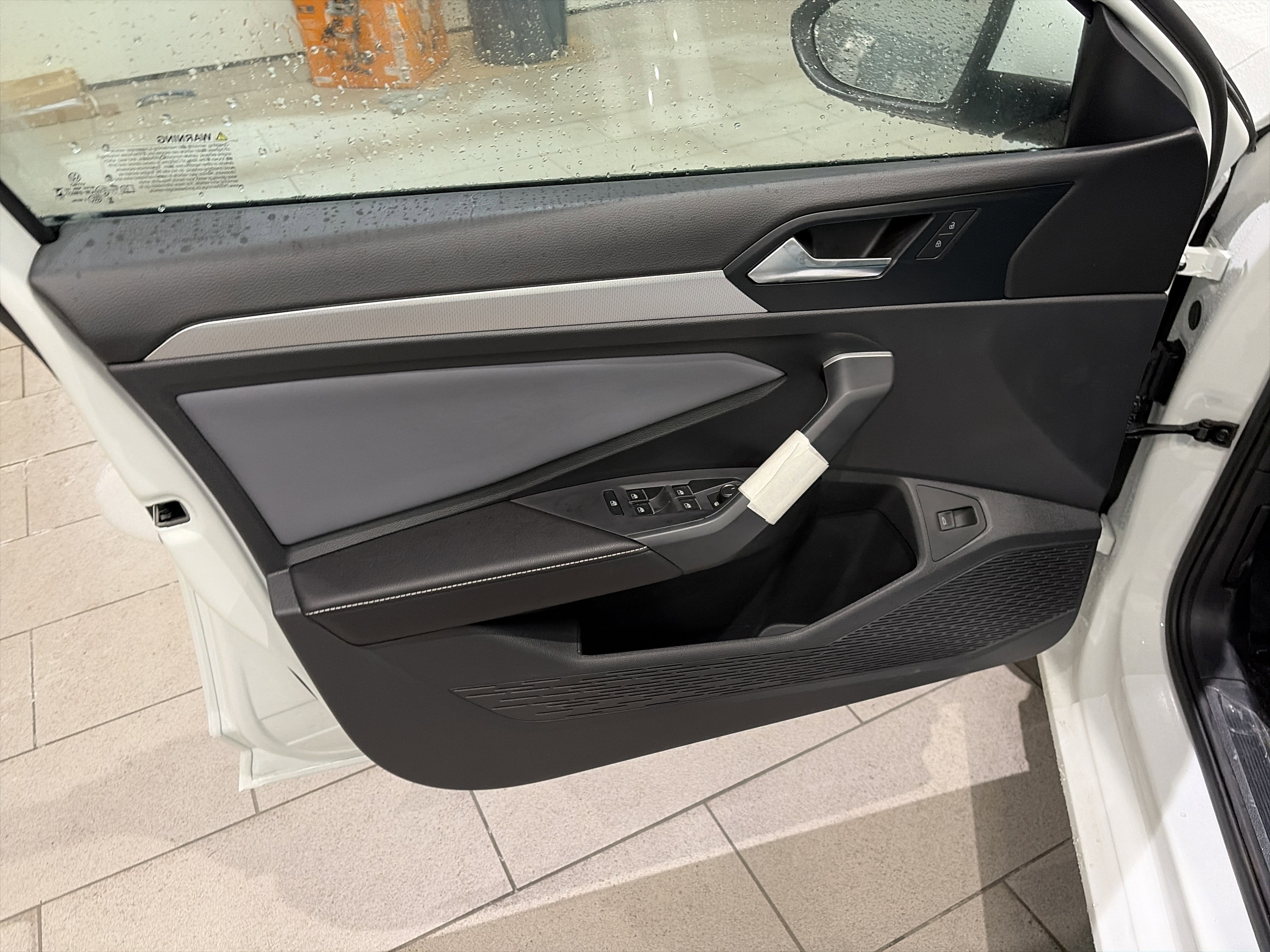 New 2026 Volkswagen Jetta SE image 8