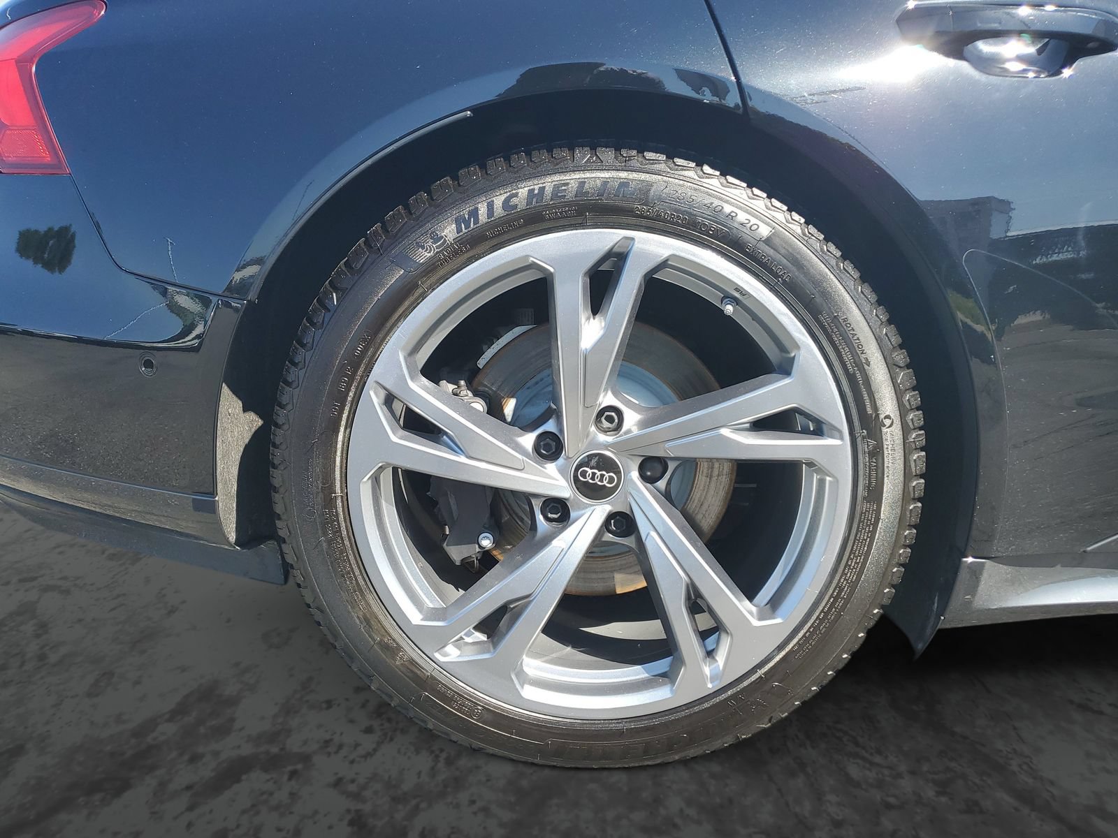 Used 2023 Audi e-tron GT Prestige AWD/4WD image 5