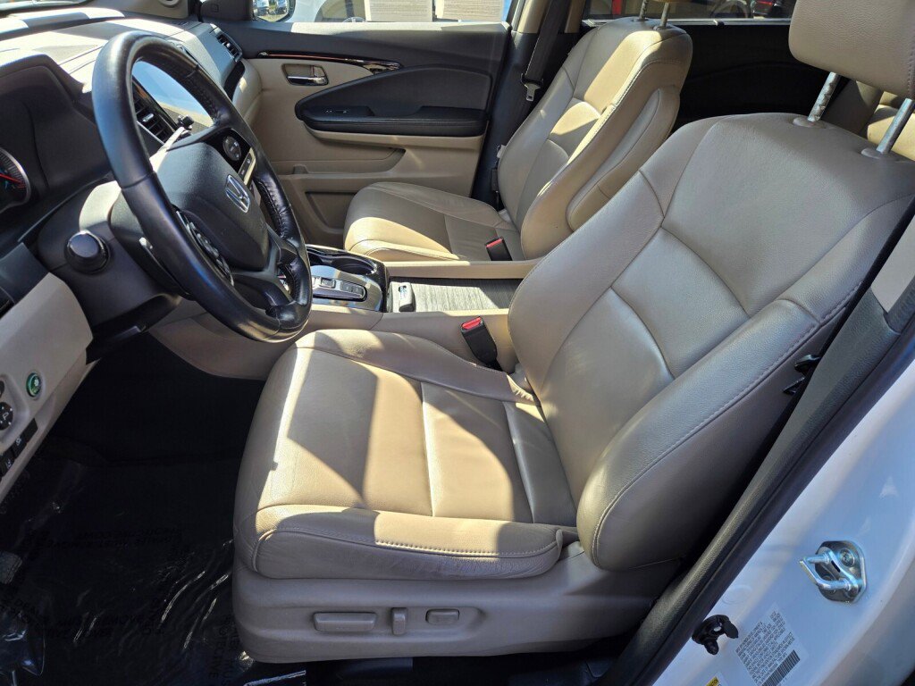 Certified 2022 Honda Pilot Touring image 11