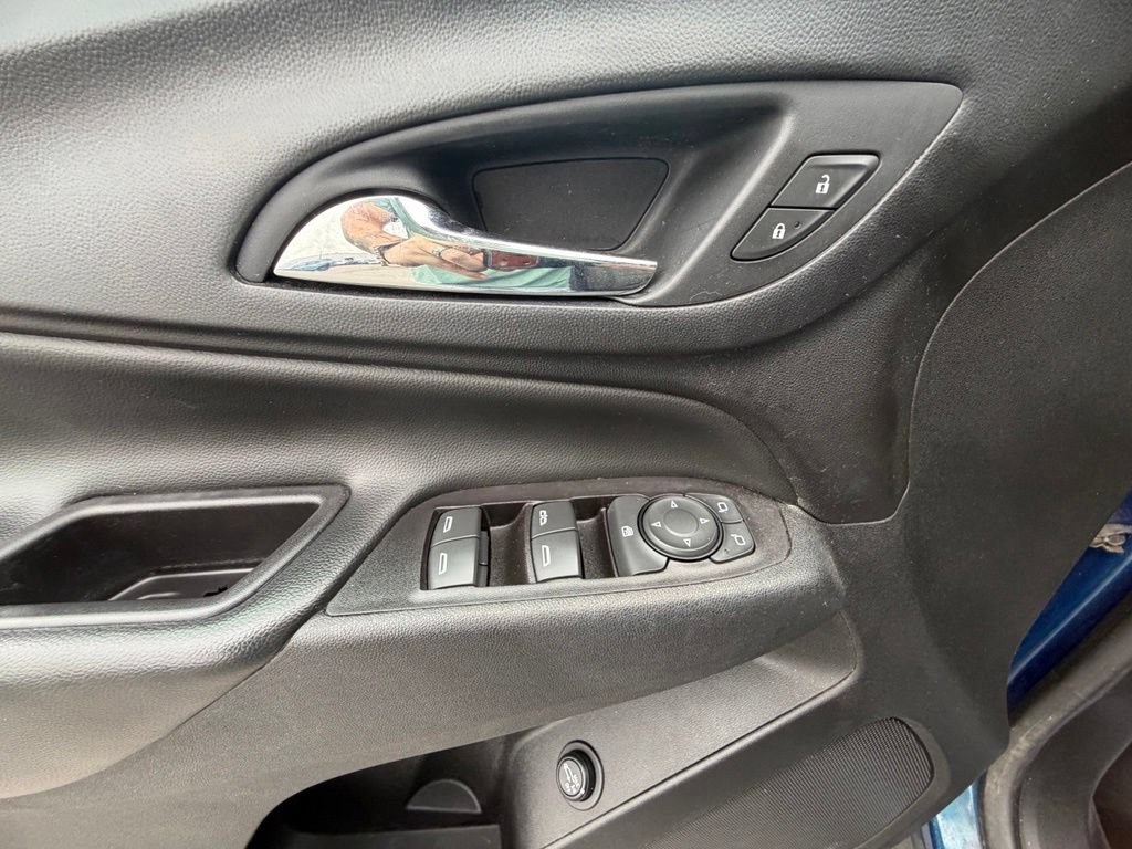 Used 2019 Chevrolet Equinox LT AWD/4WD image 15