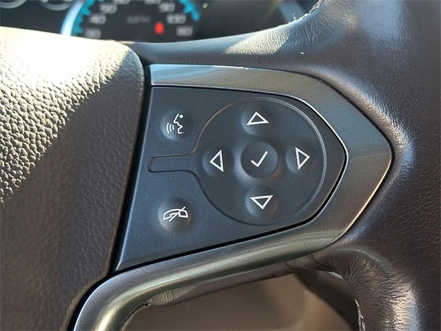 Used 2020 Chevrolet Suburban Premier image 24