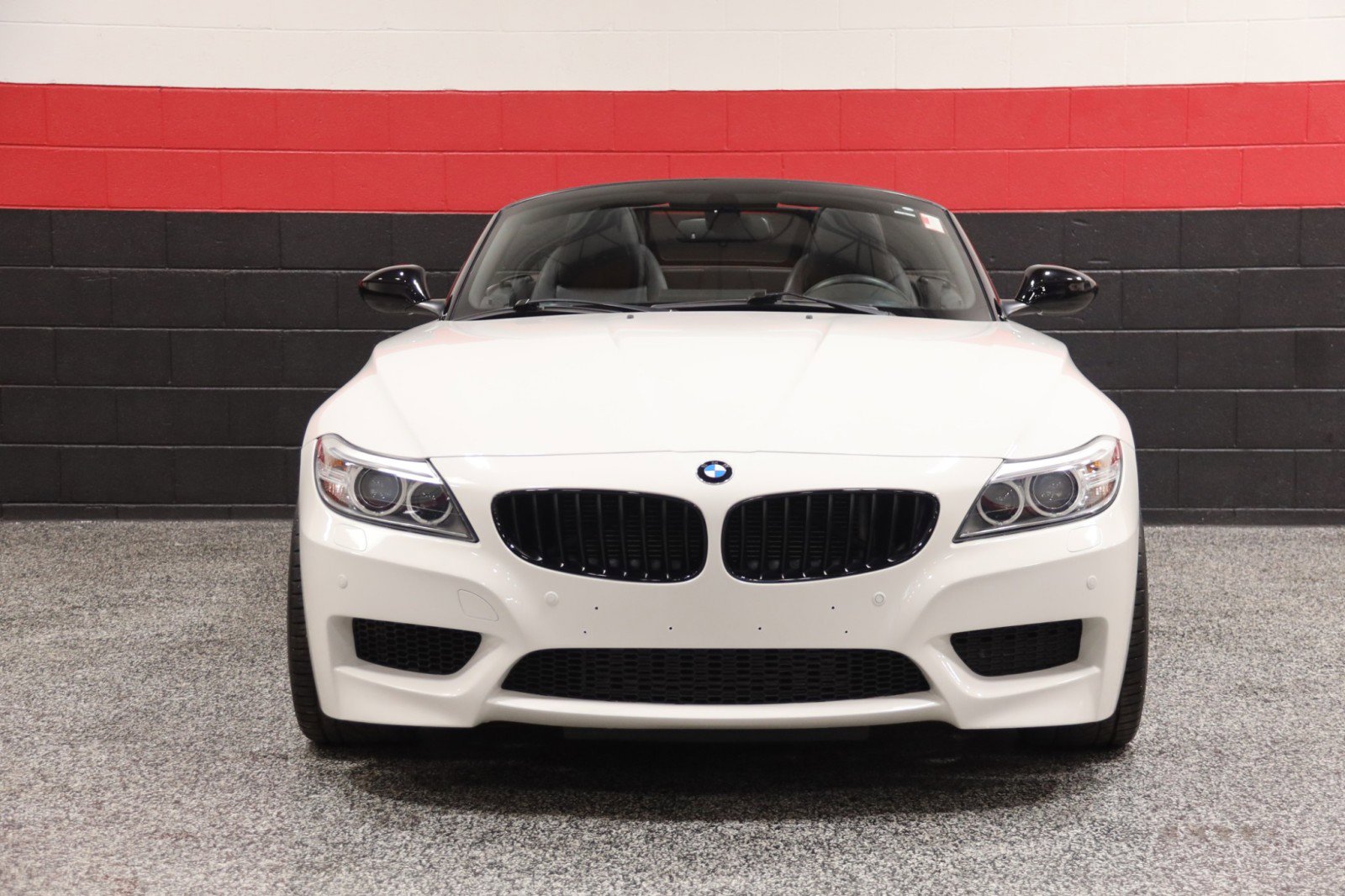 Used 2014 BMW Z4 sDrive35i image 12