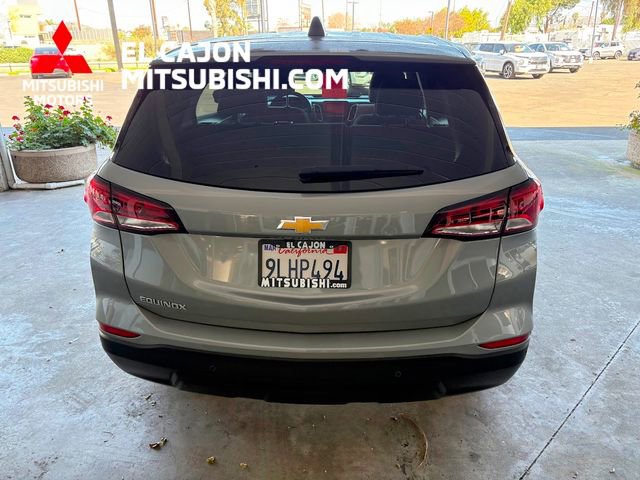 Used 2024 Chevrolet Equinox LS w/ LS Convenience Package image 4