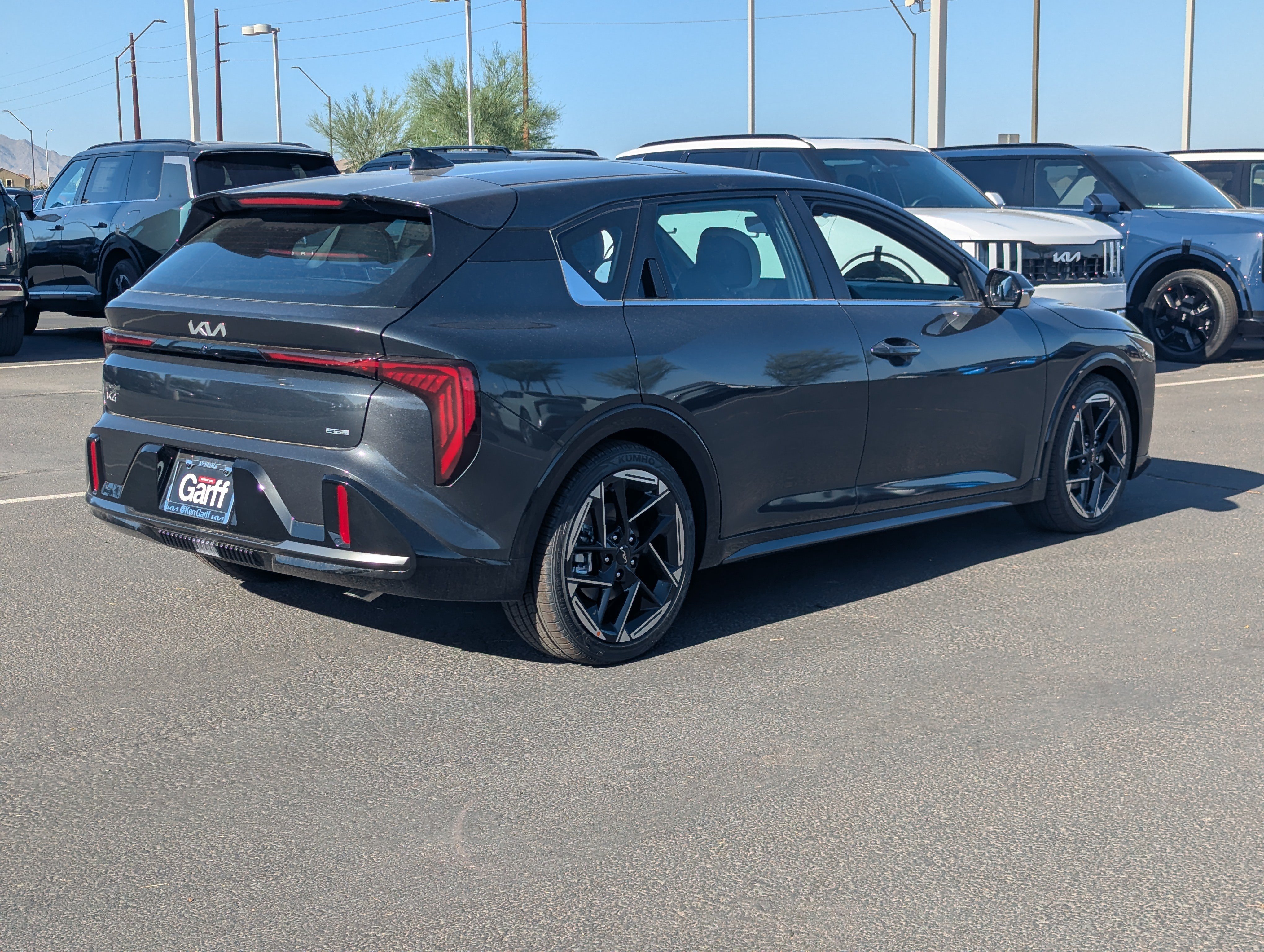 New 2026 Kia K4 EX w/ GT-Line Premium Package FWD image 5