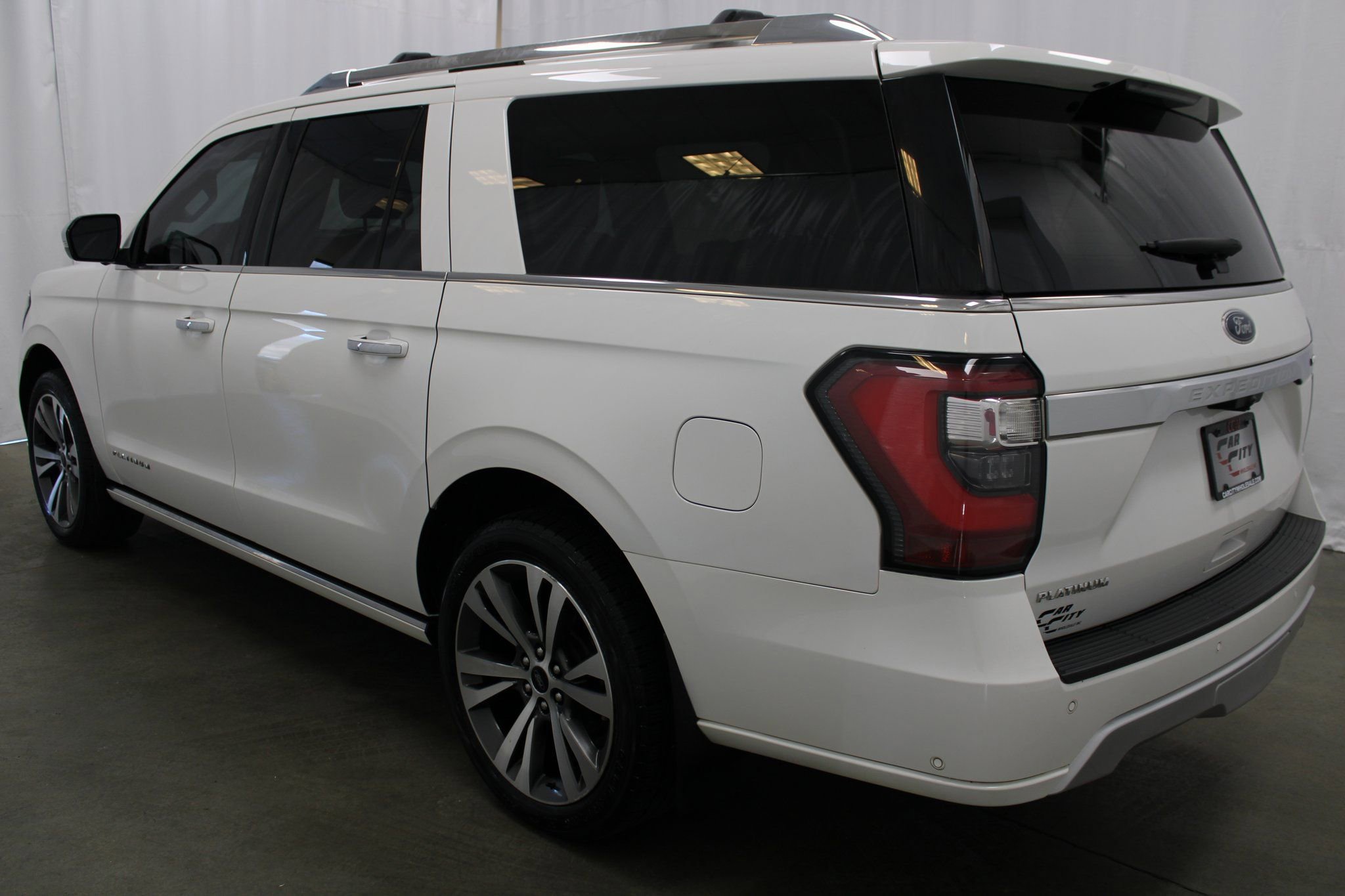Used 2021 Ford Expedition Max Platinum AWD/4WD image 7