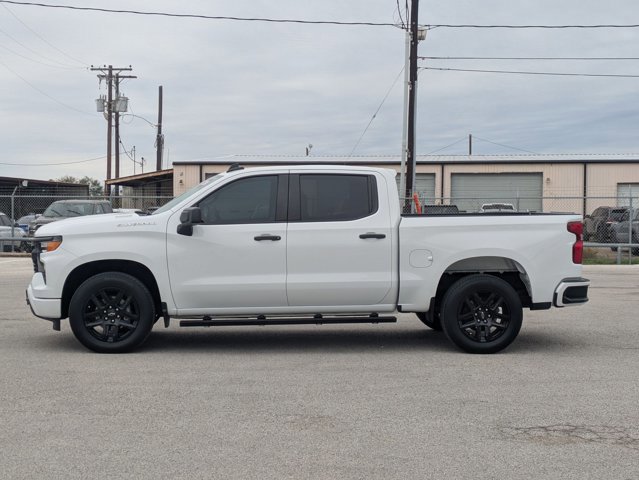 Used 2024 Chevrolet Silverado 1500 Custom image 8