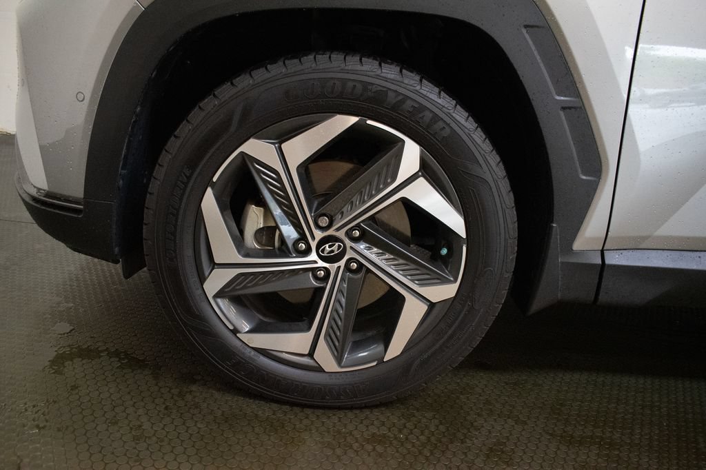 Used 2024 Hyundai Tucson Limited AWD/4WD image 9
