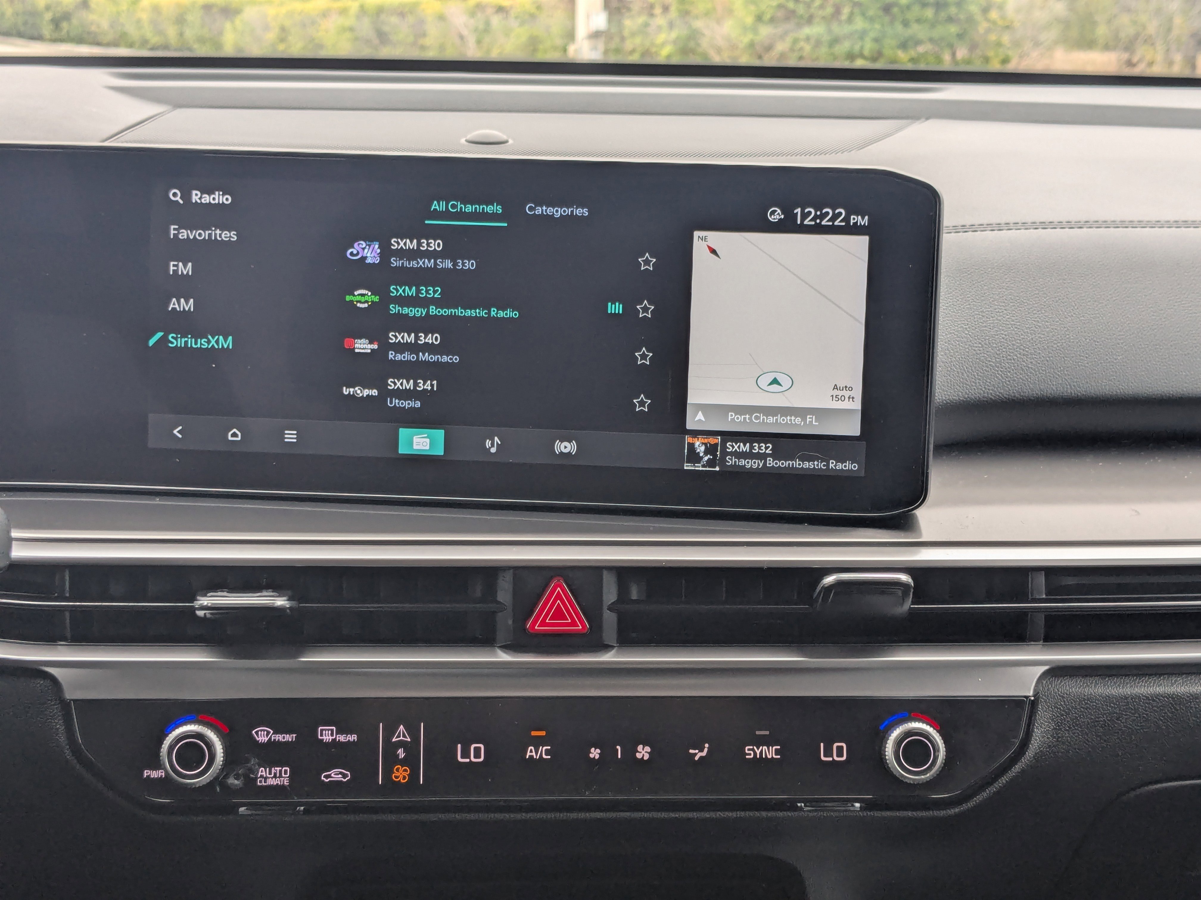 Certified 2025 Kia Sorento S image 25