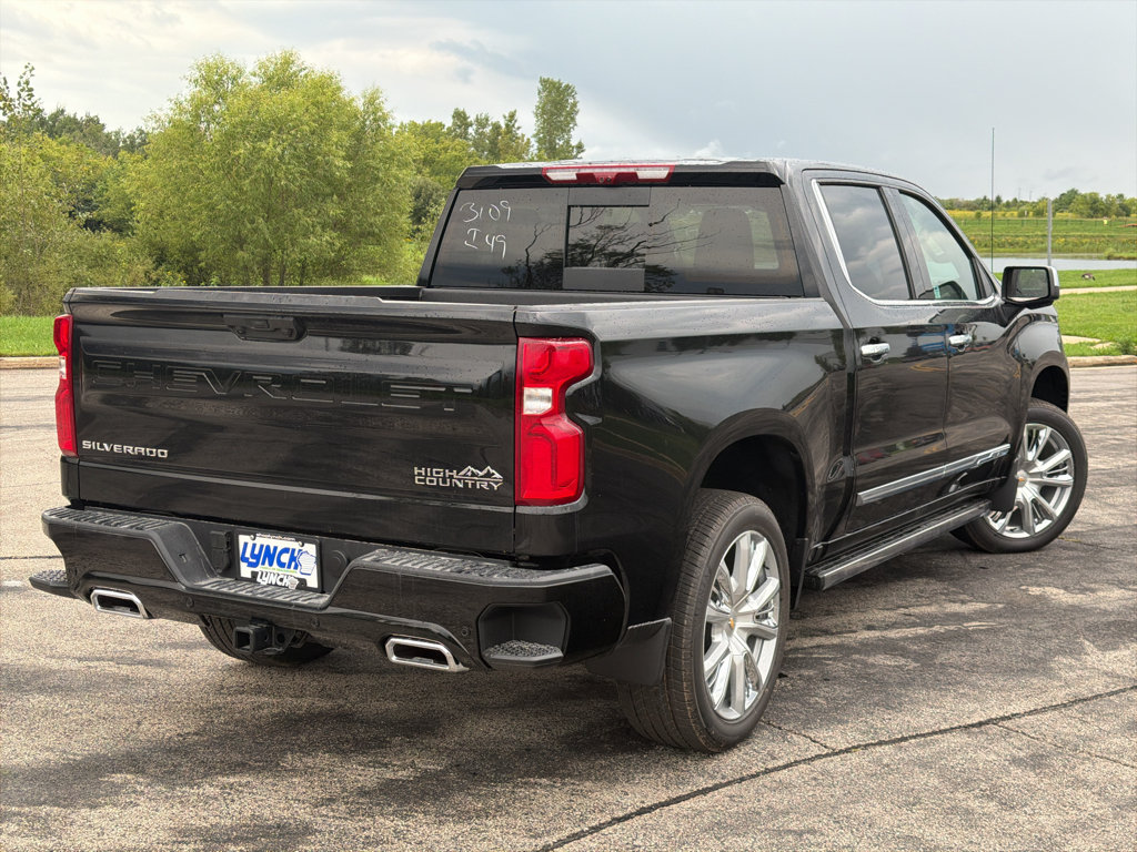 New 2026 Chevrolet Silverado 1500 High Country AWD/4WD image 4