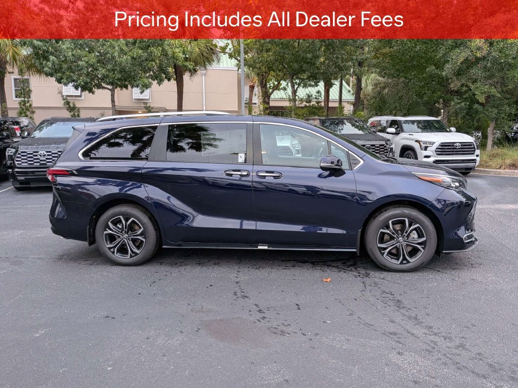 New 2026 Toyota Sienna Platinum AWD/4WD image 4
