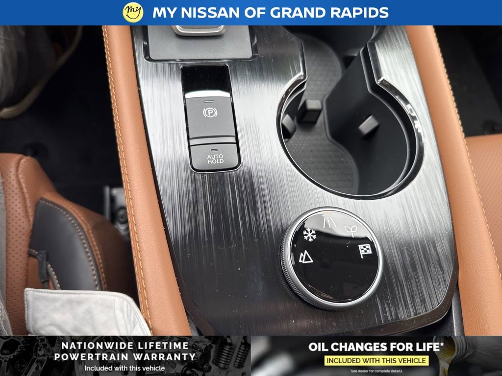 New 2026 Nissan Rogue Platinum w/ Platinum Premium Package image 26