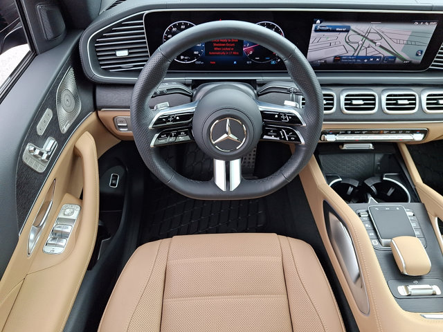 Used 2026 Mercedes-Benz GLS 450 4MATIC image 14