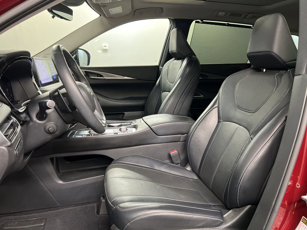 Used 2023 INFINITI QX60 Luxe w/ Vision Package image 28