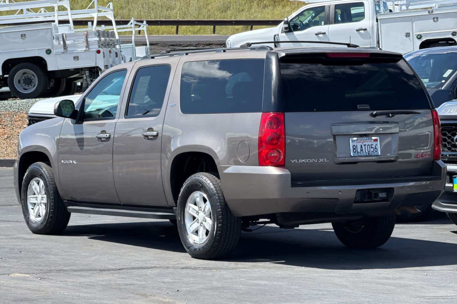 Used 2014 GMC Yukon XL SLT AWD/4WD image 6