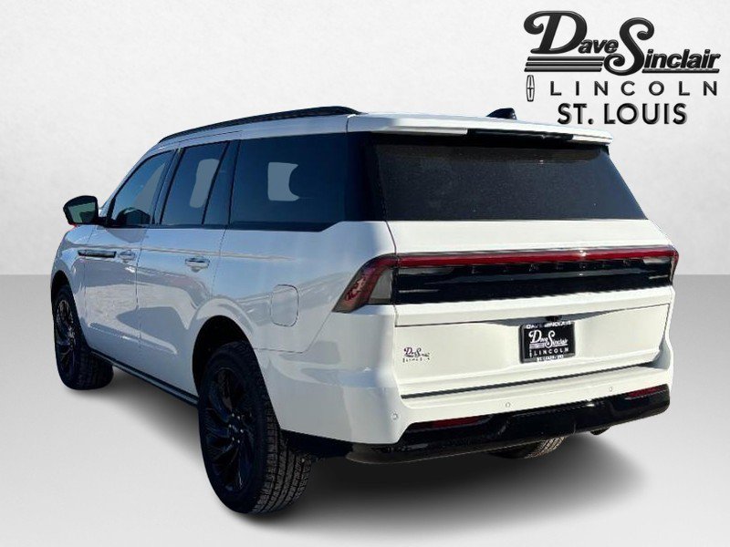 New 2025 Lincoln Navigator Reserve w/ Jet Appearance Package image 7