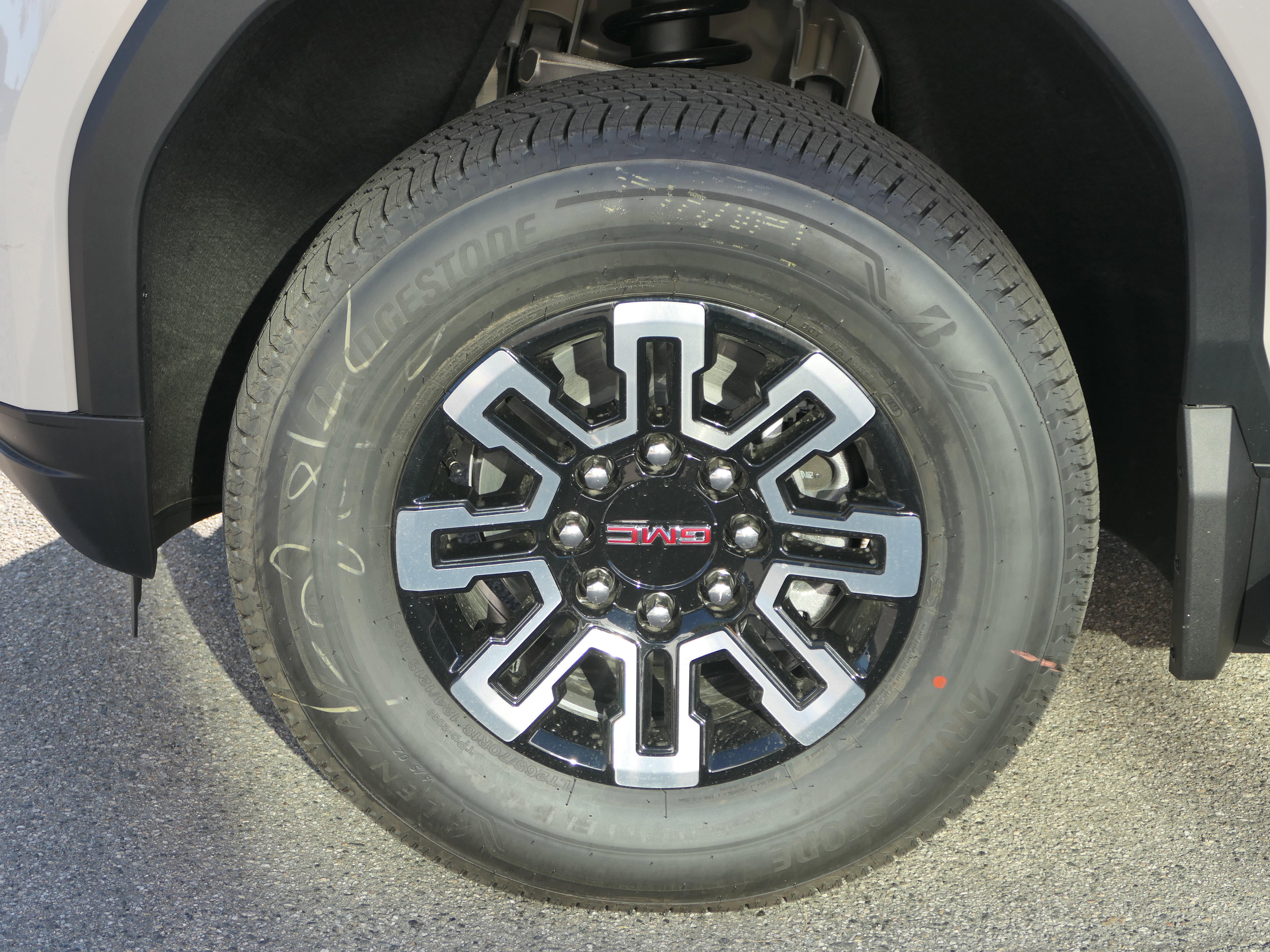 New 2026 GMC Sierra EV Elevation image 10