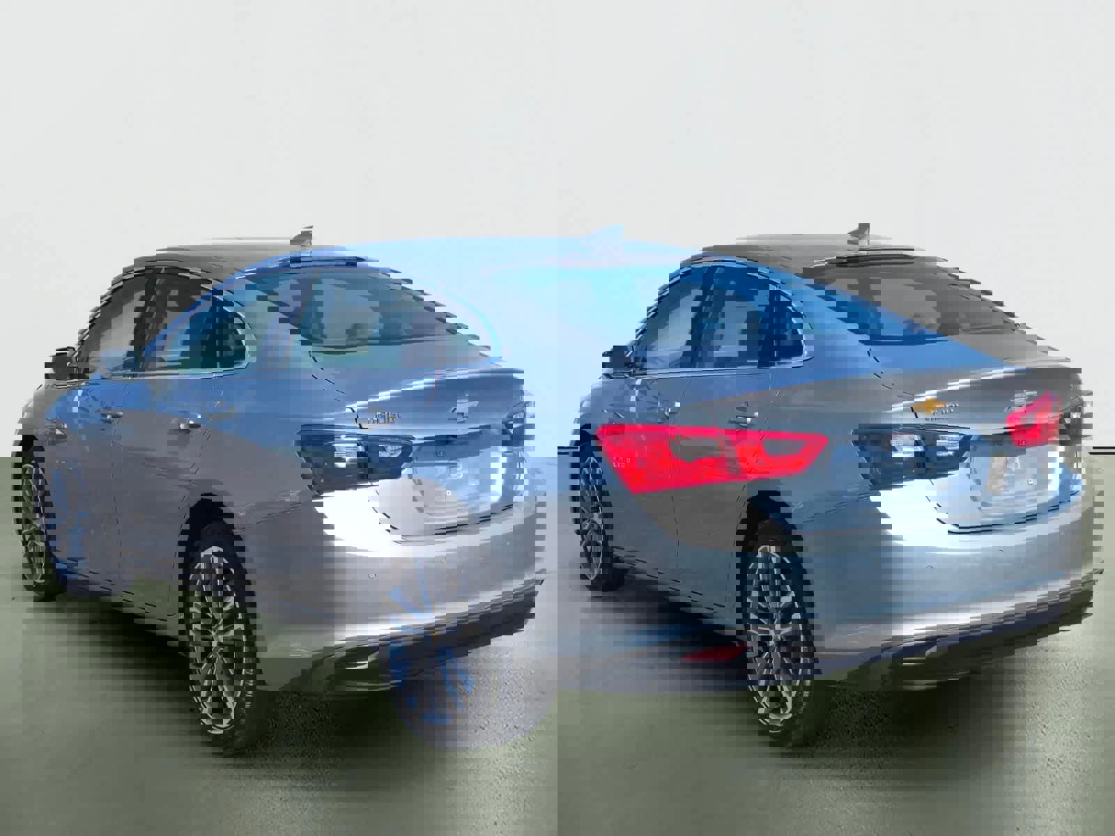 Used 2025 Chevrolet Malibu LT image 5