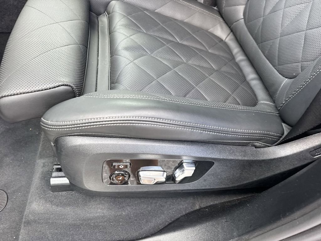 Used 2026 BMW X5 sDrive40i RWD image 40