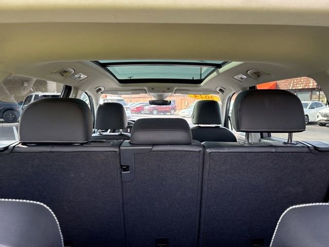 Used 2024 Volkswagen Tiguan SE image 31