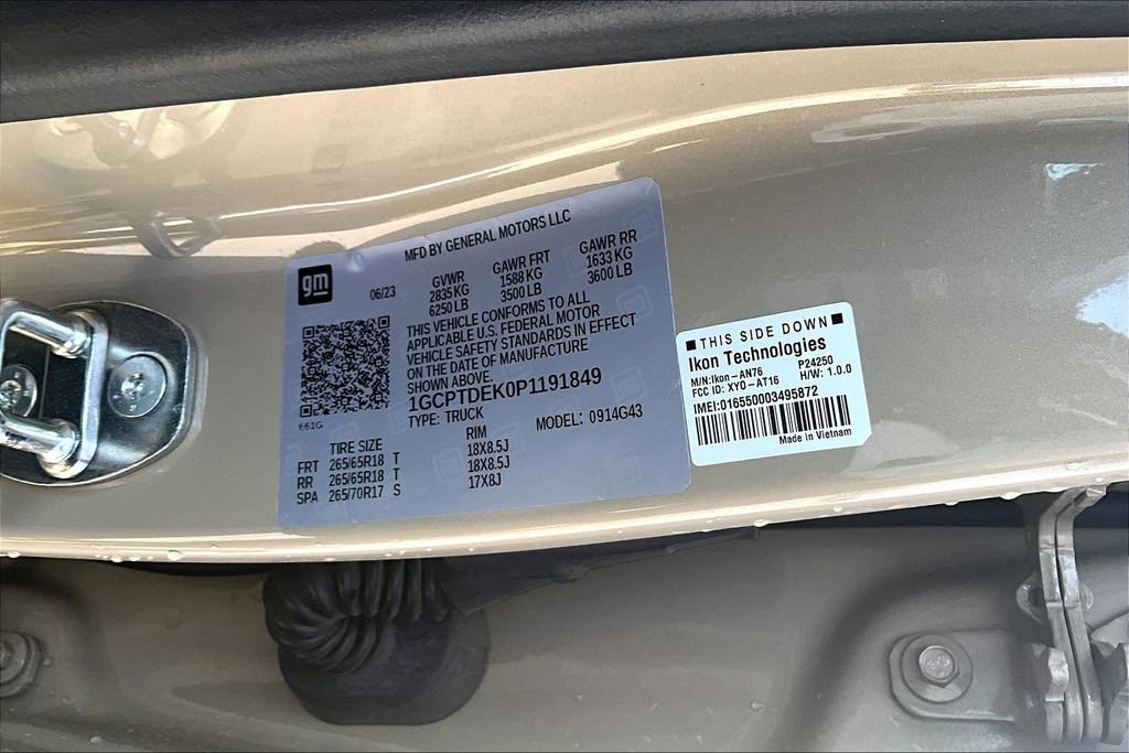 Used 2023 Chevrolet Colorado Z71 image 32