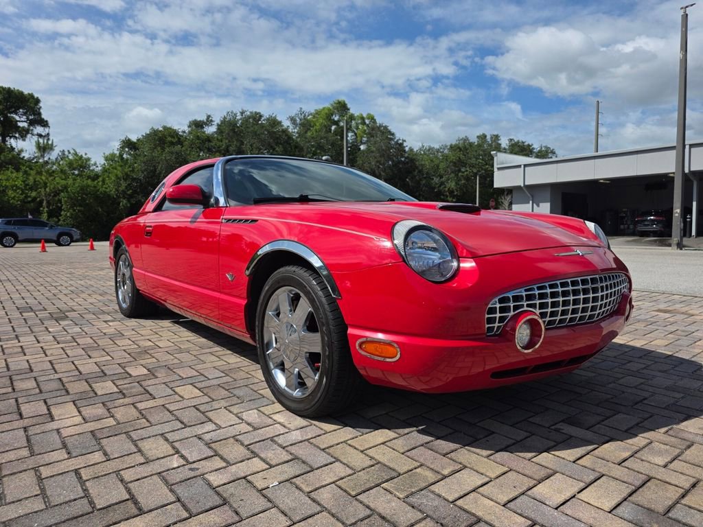 Used 2002 Ford Thunderbird RWD image 2